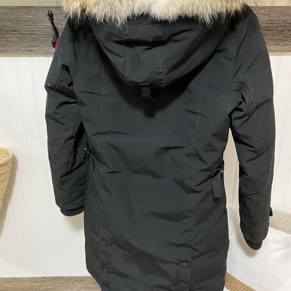 Women’s Kensington Parka - Canada Goose - XS - Picture 5 of 6